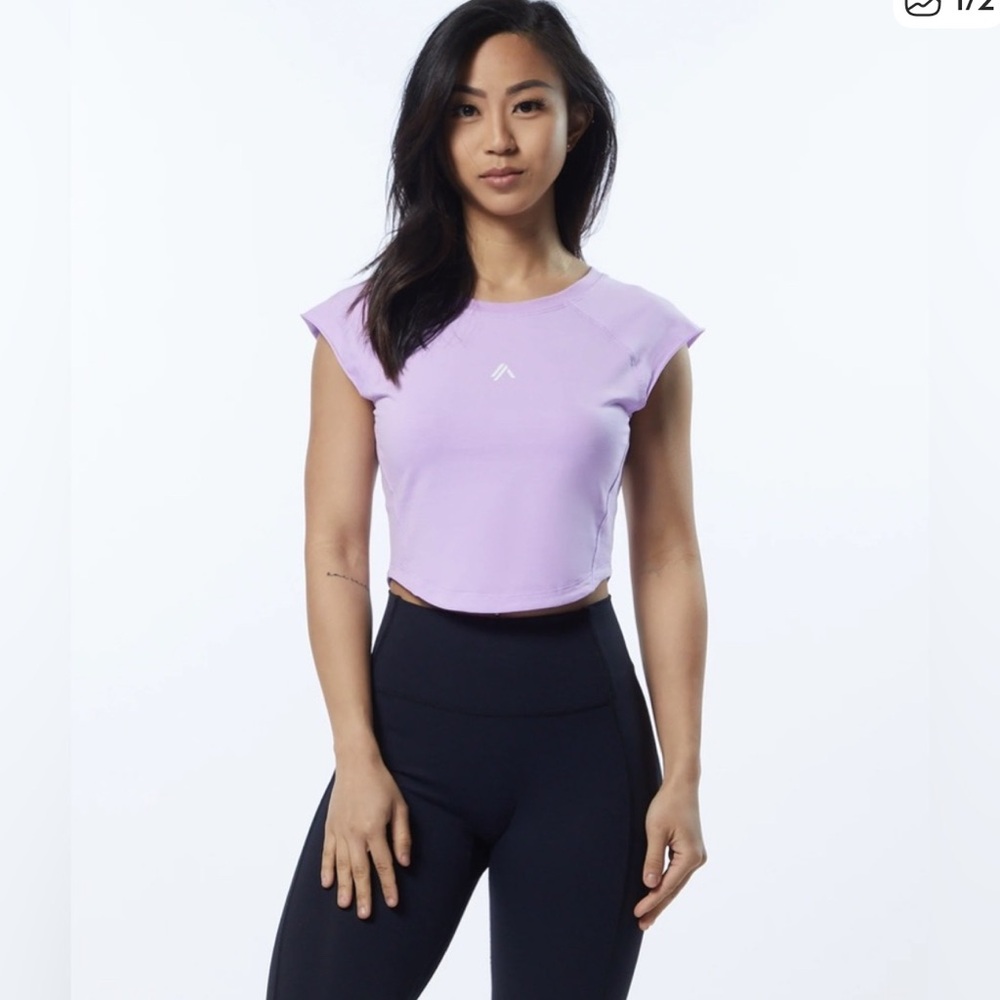 Alphalete Velocity Lavender Women's Crop Top